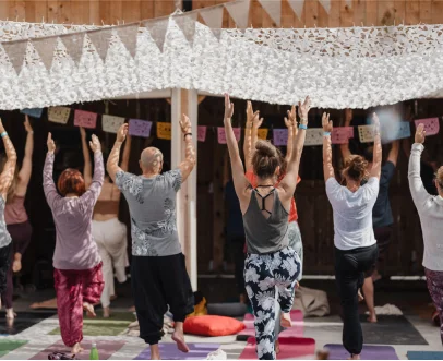 seance de yoga à Aigues-Mortes dans le Gard en Camargue 30